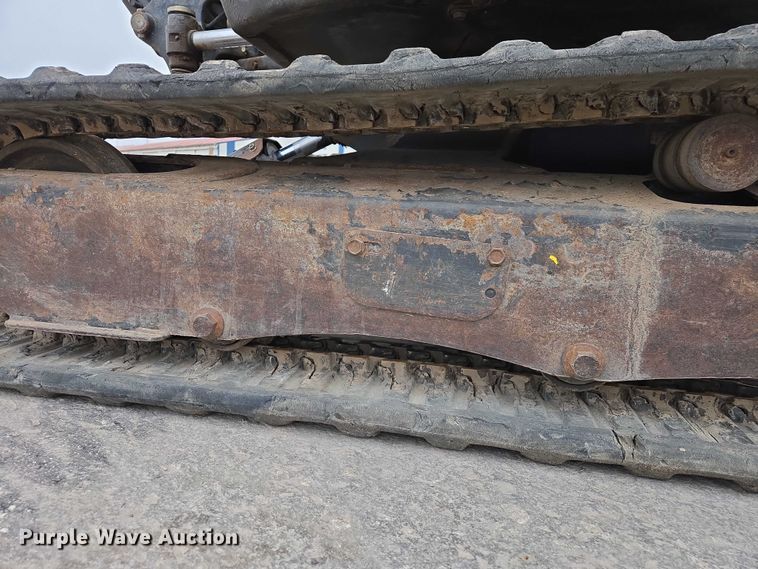 image for item EV5581 2015 Bobcat E26 mini excavator