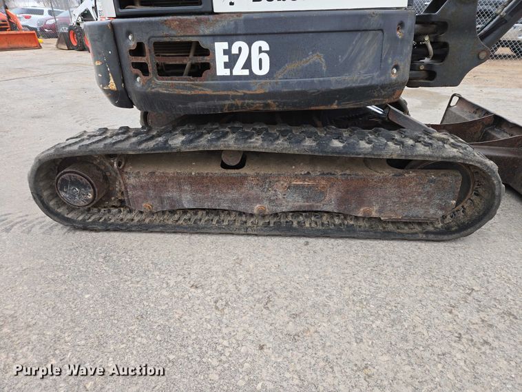 image for item EV5581 2015 Bobcat E26 mini excavator