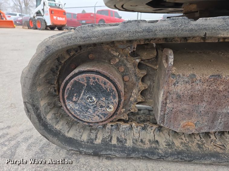 image for item EV5581 2015 Bobcat E26 mini excavator