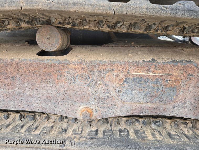 image for item EV5581 2015 Bobcat E26 mini excavator