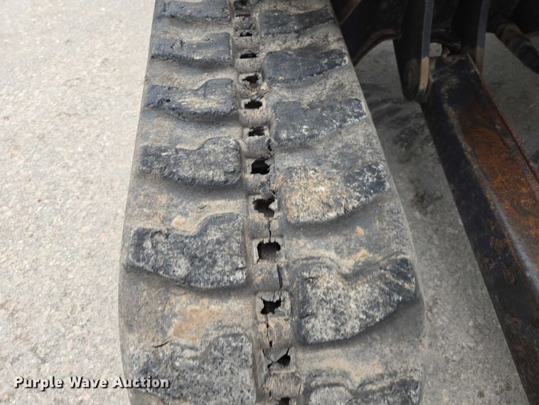 image for item EV5581 2015 Bobcat E26 mini excavator