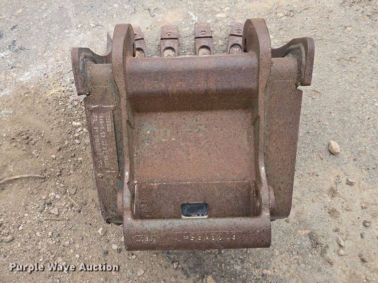 image for item EV5581 2015 Bobcat E26 mini excavator