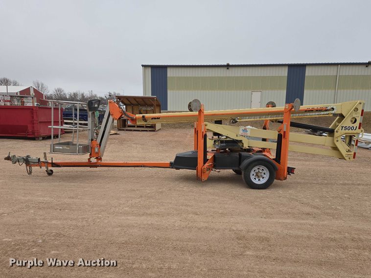 image for item EV5584 2017 JLG T500J boom lift