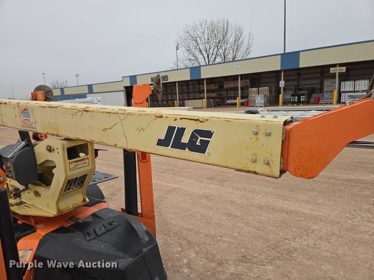 image for item EV5584 2017 JLG T500J boom lift