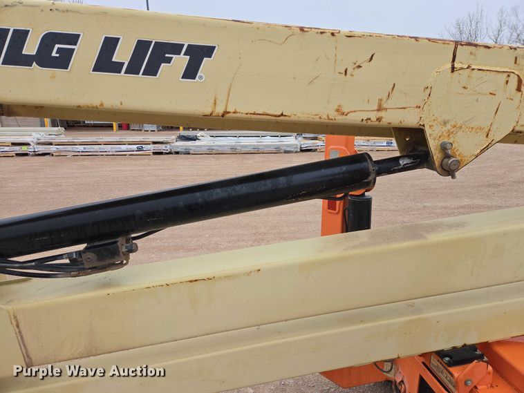 image for item EV5584 2017 JLG T500J boom lift