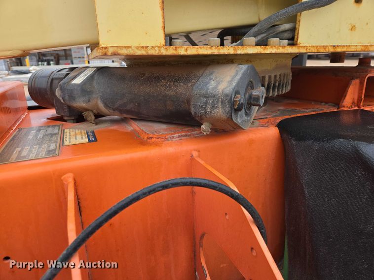 image for item EV5584 2017 JLG T500J boom lift