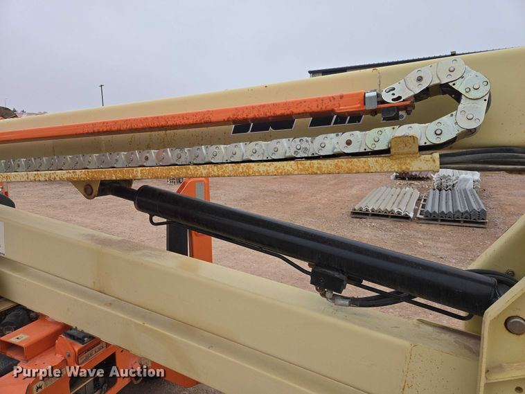 image for item EV5584 2017 JLG T500J boom lift
