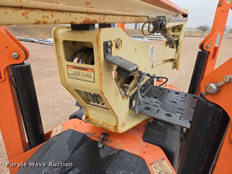 image for item EV5584 2017 JLG T500J boom lift
