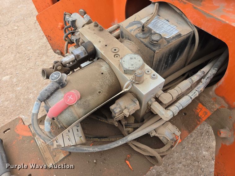 image for item EV5584 2017 JLG T500J boom lift