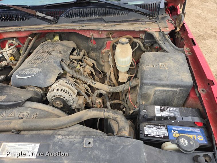 image for item EV5771 2003 Chevrolet Silverado Ext. Cab pickup truck