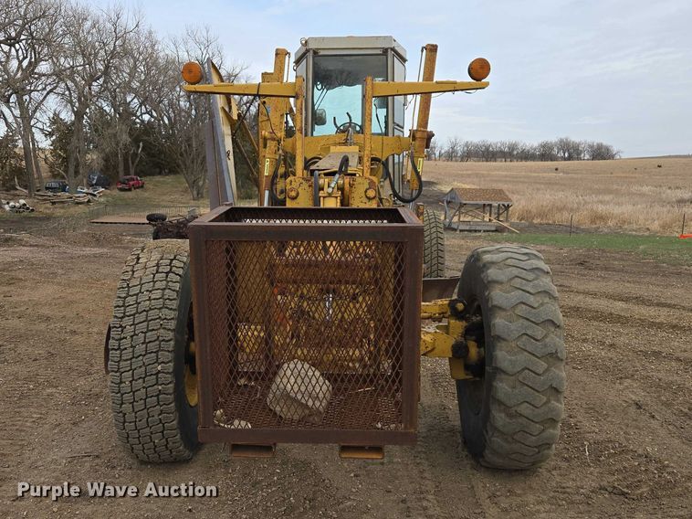 image for item EV5772 1996 Fiat Allis FG85A Series B motor grader