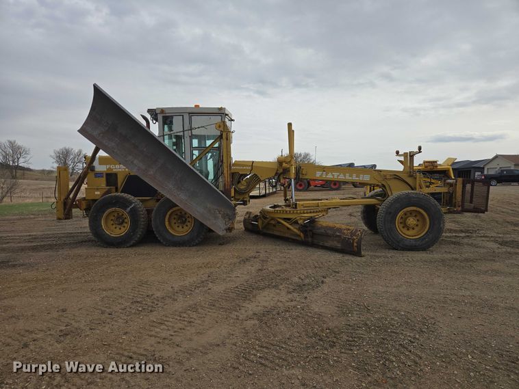 image for item EV5772 1996 Fiat Allis FG85A Series B motor grader