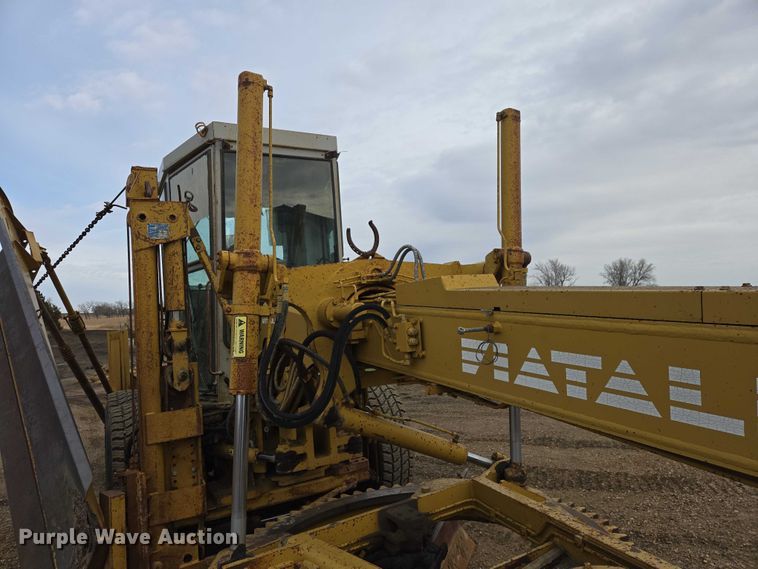 image for item EV5772 1996 Fiat Allis FG85A Series B motor grader