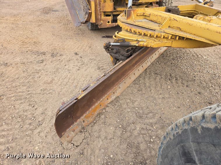 image for item EV5772 1996 Fiat Allis FG85A Series B motor grader