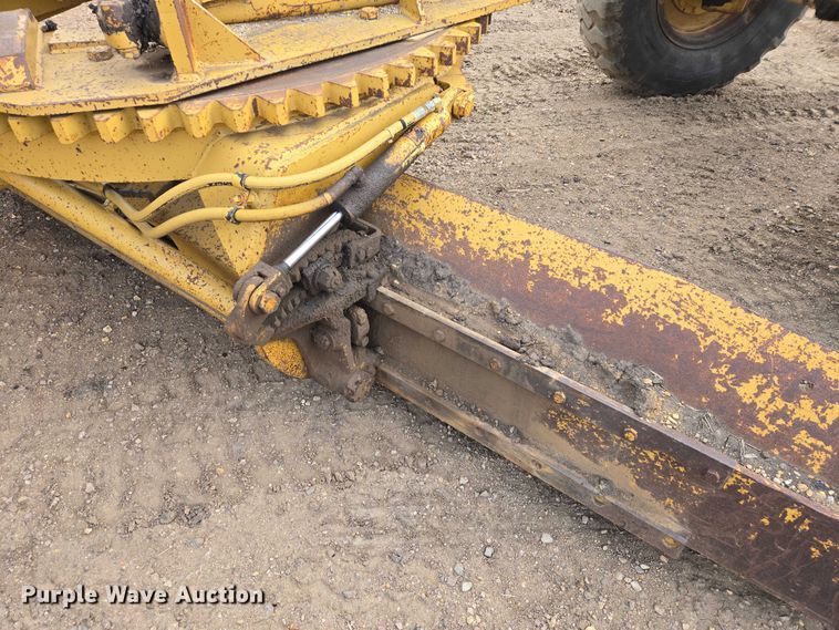 image for item EV5772 1996 Fiat Allis FG85A Series B motor grader