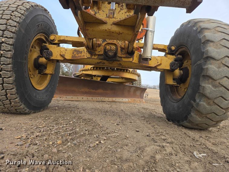 image for item EV5772 1996 Fiat Allis FG85A Series B motor grader