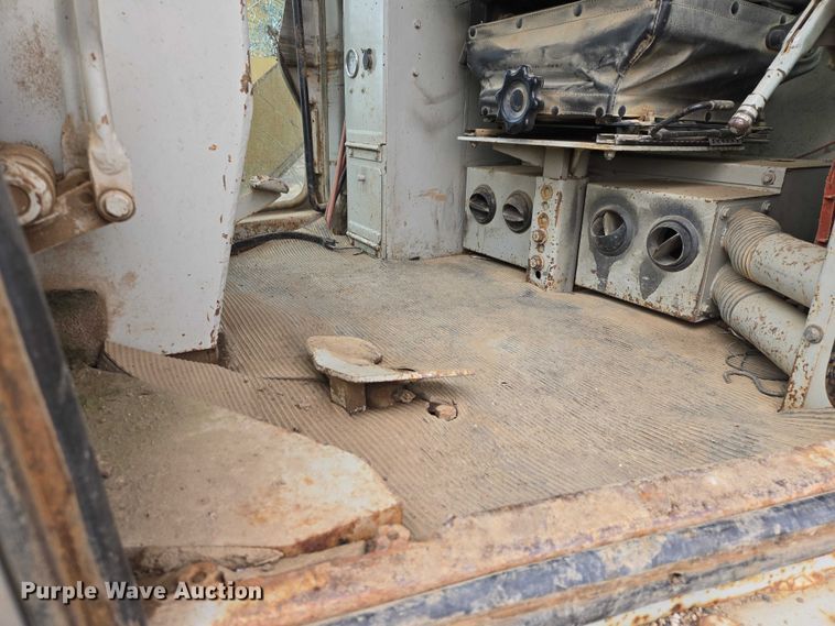 image for item EV5772 1996 Fiat Allis FG85A Series B motor grader