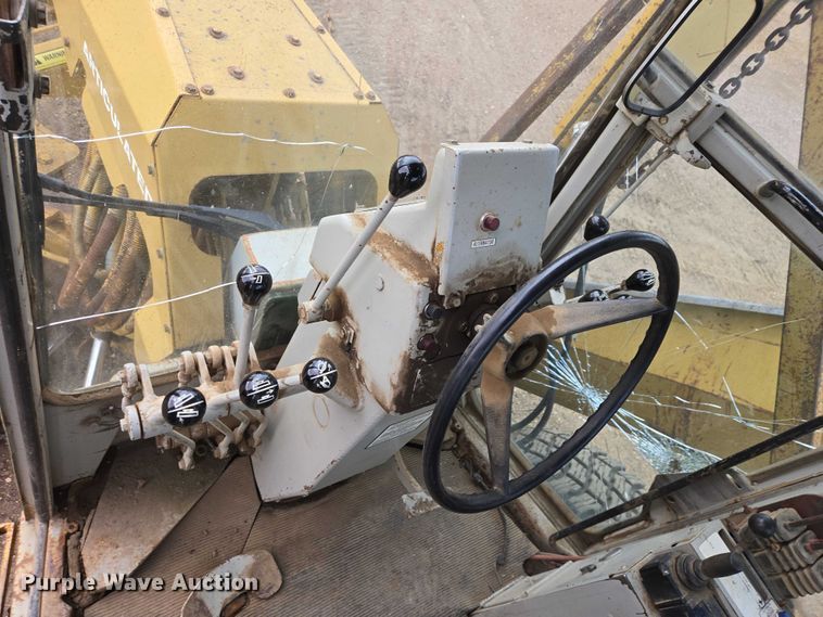 image for item EV5772 1996 Fiat Allis FG85A Series B motor grader