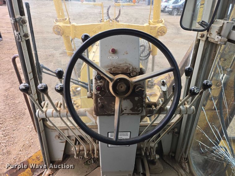 image for item EV5772 1996 Fiat Allis FG85A Series B motor grader