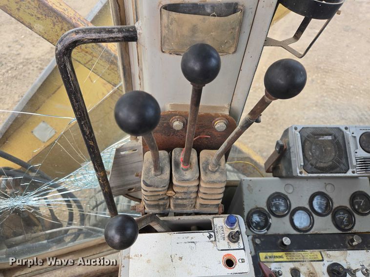 image for item EV5772 1996 Fiat Allis FG85A Series B motor grader