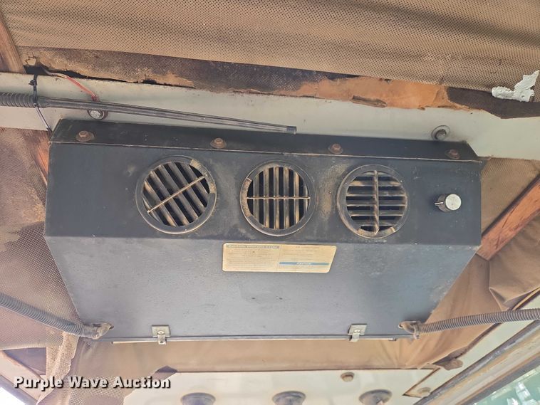 image for item EV5772 1996 Fiat Allis FG85A Series B motor grader