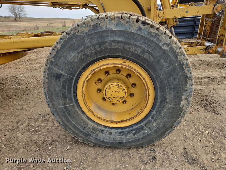 image for item EV5772 1996 Fiat Allis FG85A Series B motor grader