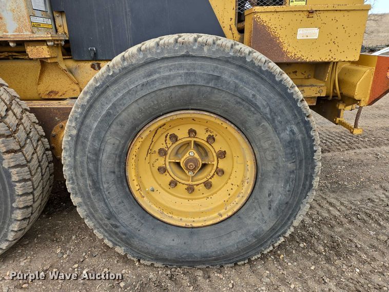 image for item EV5772 1996 Fiat Allis FG85A Series B motor grader