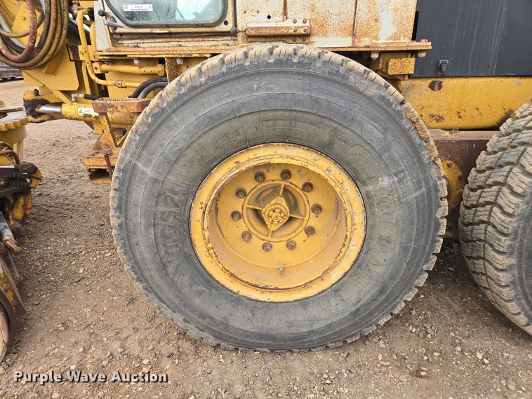 image for item EV5772 1996 Fiat Allis FG85A Series B motor grader