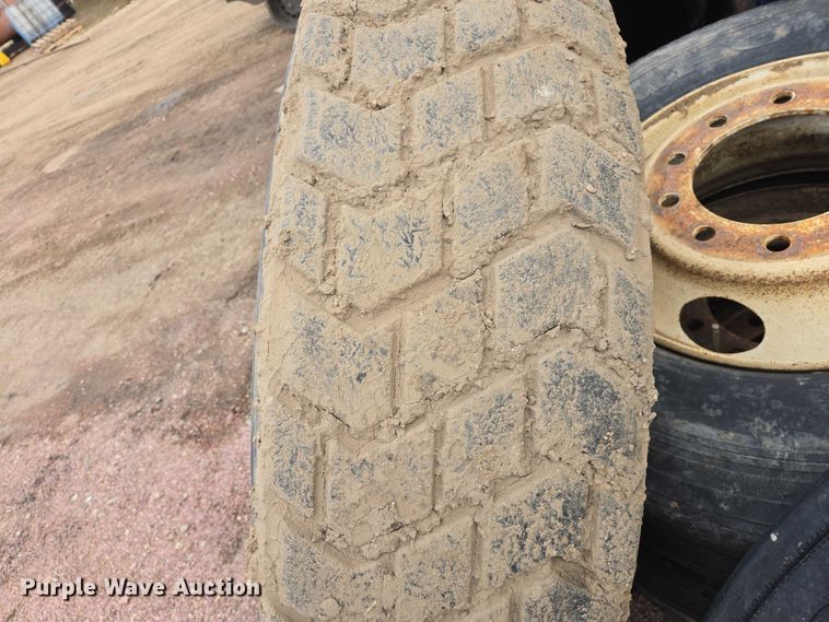 image for item EV5772 1996 Fiat Allis FG85A Series B motor grader