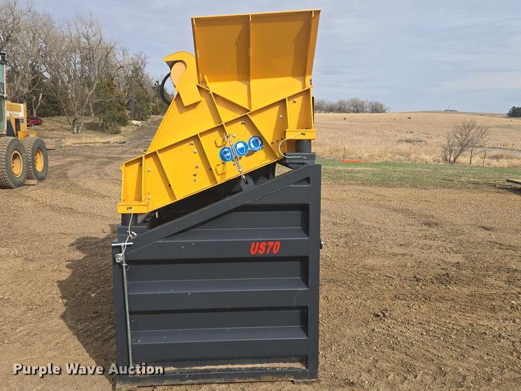 image for item EV5773 Paladin Industrial US70 vibratory screen