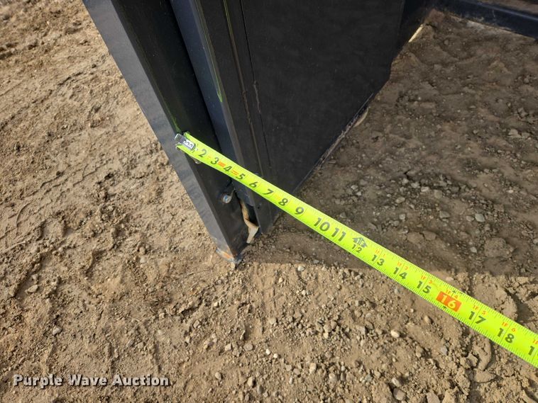 image for item EV5773 Paladin Industrial US70 vibratory screen