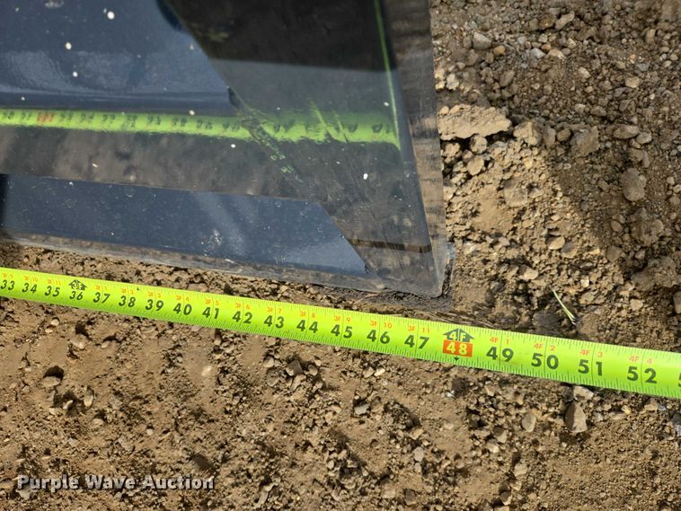 image for item EV5773 Paladin Industrial US70 vibratory screen