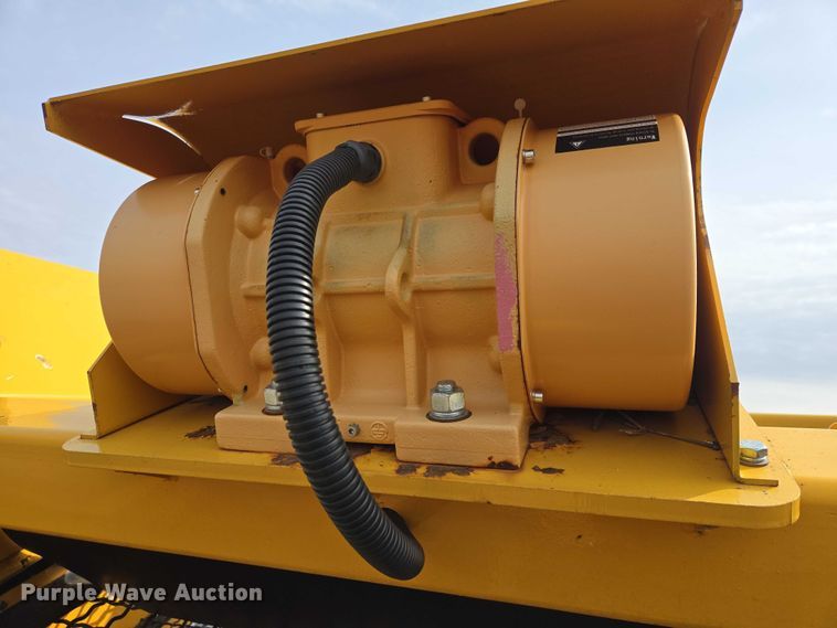 image for item EV5773 Paladin Industrial US70 vibratory screen