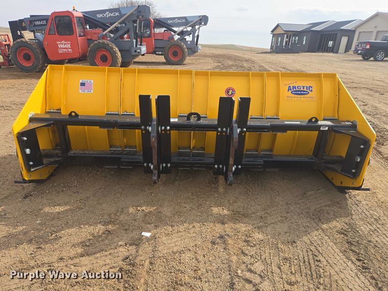 image for item EV5774 Arctic HD 11.5 snow pusher