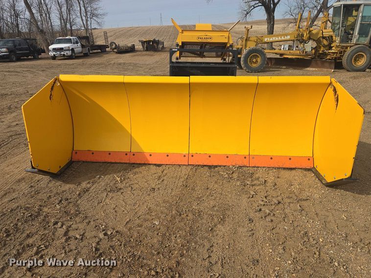 image for item EV5774 Arctic HD 11.5 snow pusher