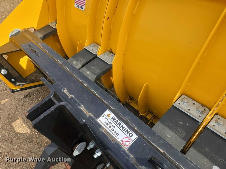 image for item EV5774 Arctic HD 11.5 snow pusher