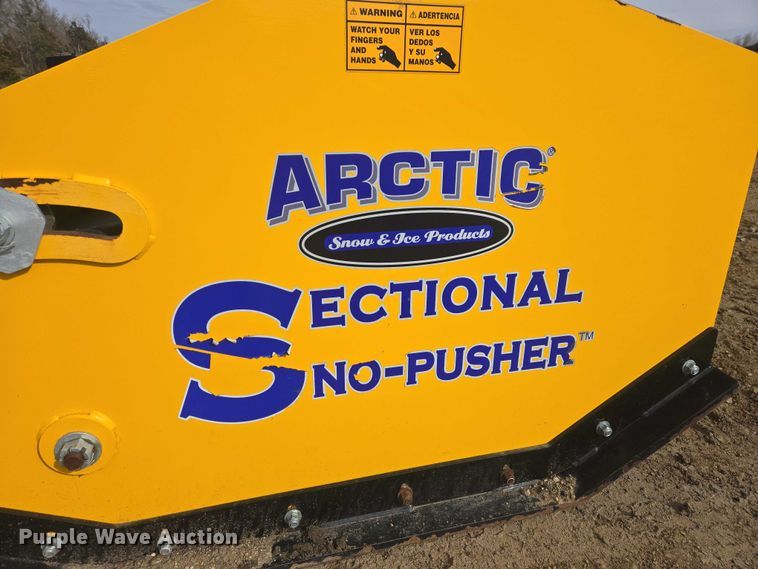 image for item EV5774 Arctic HD 11.5 snow pusher