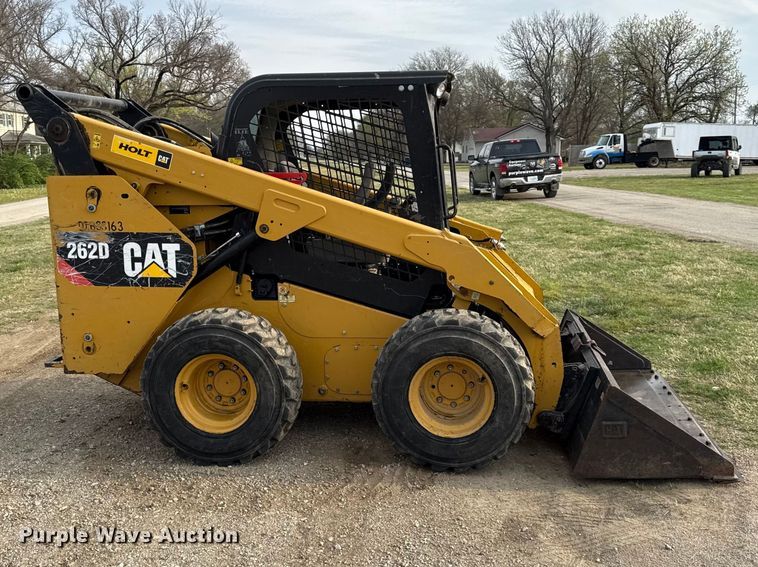 image for item EV7659 2015 Caterpillar 262D skid steer loader