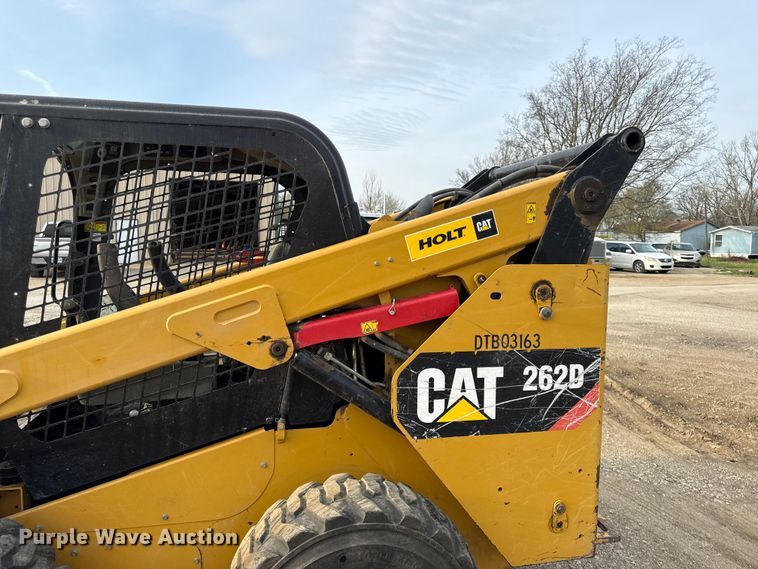 image for item EV7659 2015 Caterpillar 262D skid steer loader