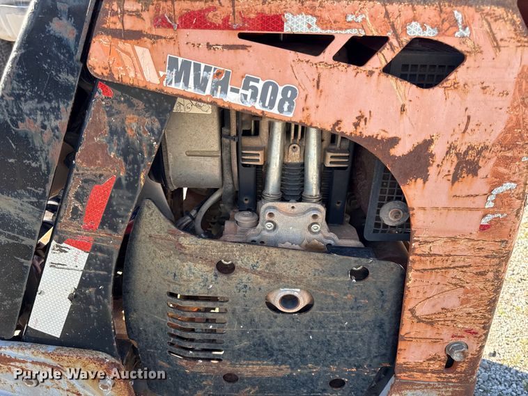 image for item EV7665 Mikasa  MVH-508 plate compactor