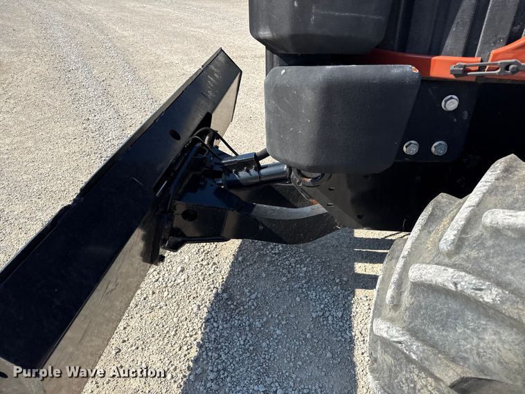 image for item EV7668 2015 Ditch Witch RT100 trencher