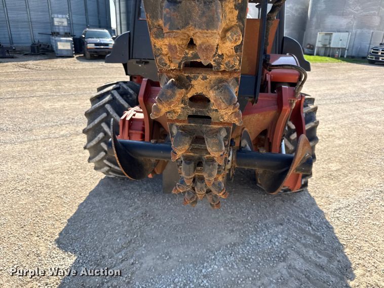 image for item EV7668 2015 Ditch Witch RT100 trencher