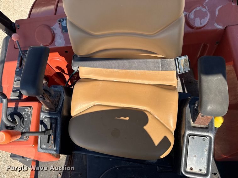 image for item EV7668 2015 Ditch Witch RT100 trencher