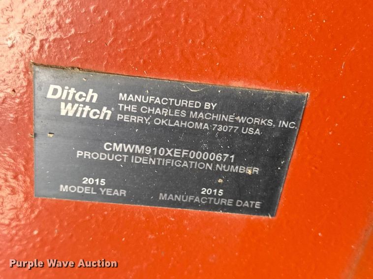 image for item EV7668 2015 Ditch Witch RT100 trencher
