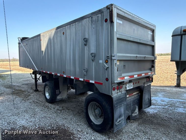 image for item EV7671 Trail King Industries end dump trailer