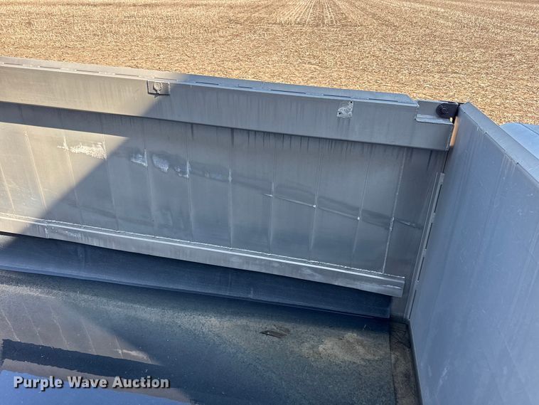 image for item EV7671 Trail King Industries end dump trailer