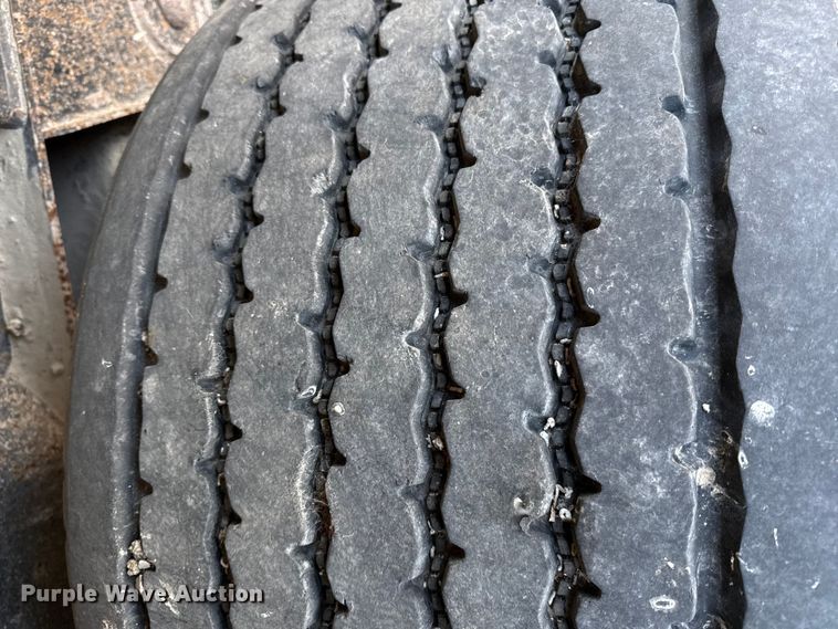 image for item EV7671 Trail King Industries end dump trailer