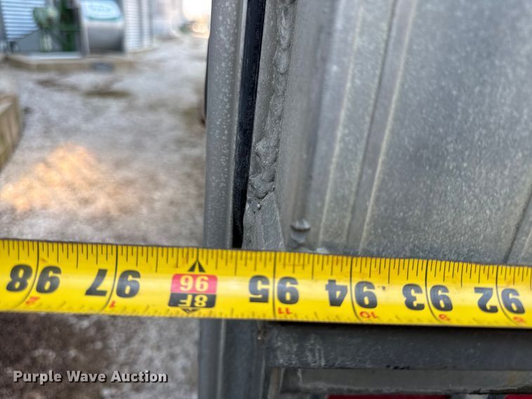 image for item EV7671 Trail King Industries end dump trailer