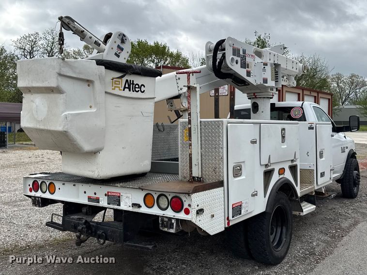 image for item EV7699 2016 RAM 5500 bucket truck