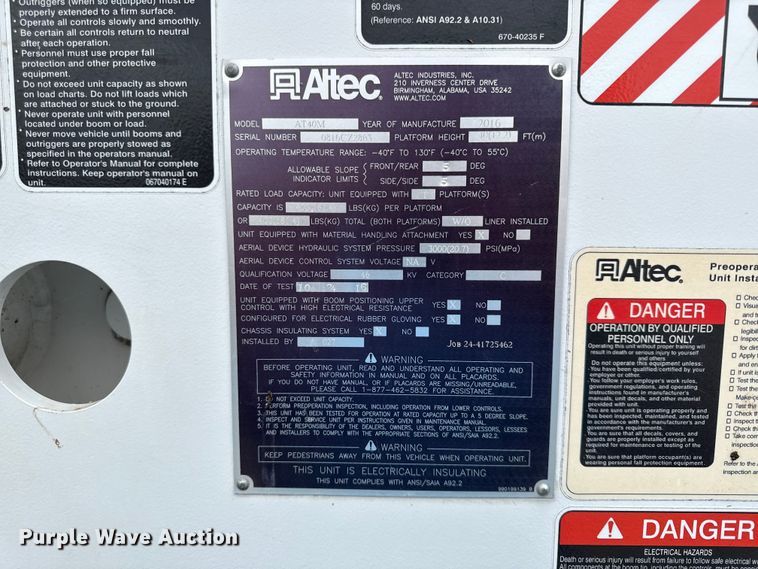 image for item EV7699 2016 RAM 5500 bucket truck